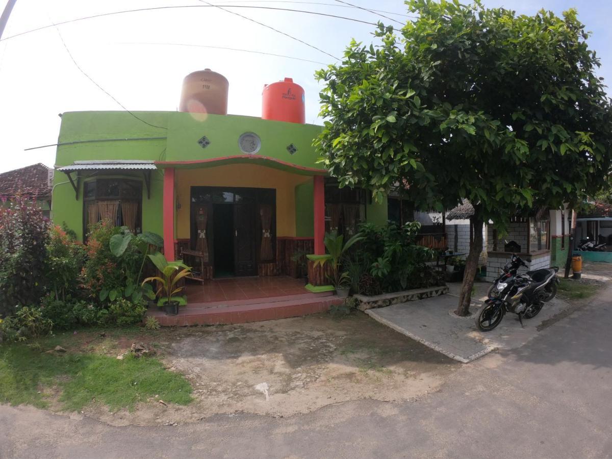 Owl Hostel Karimunjawa Dış mekan fotoğraf