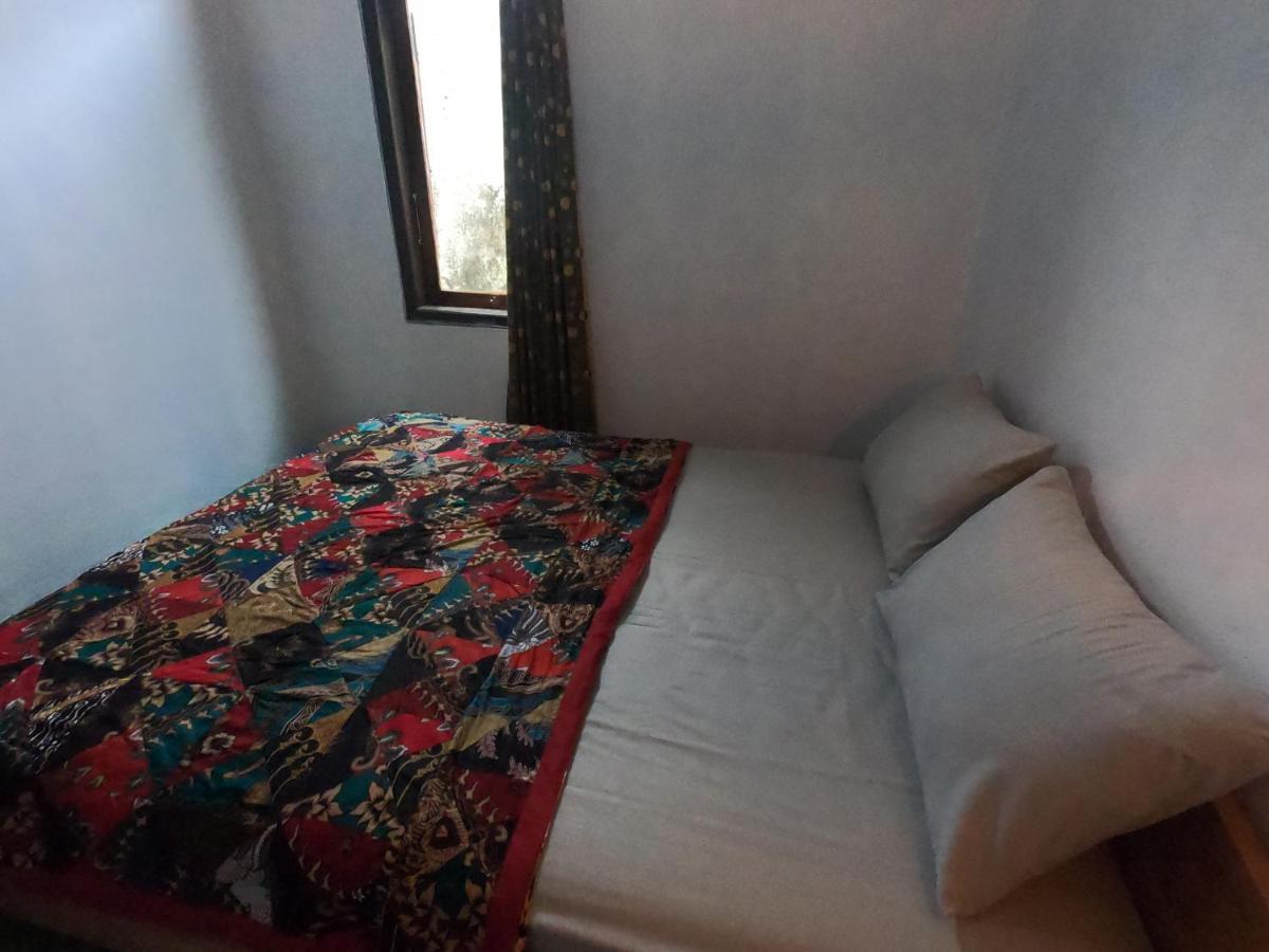 Owl Hostel Karimunjawa Dış mekan fotoğraf