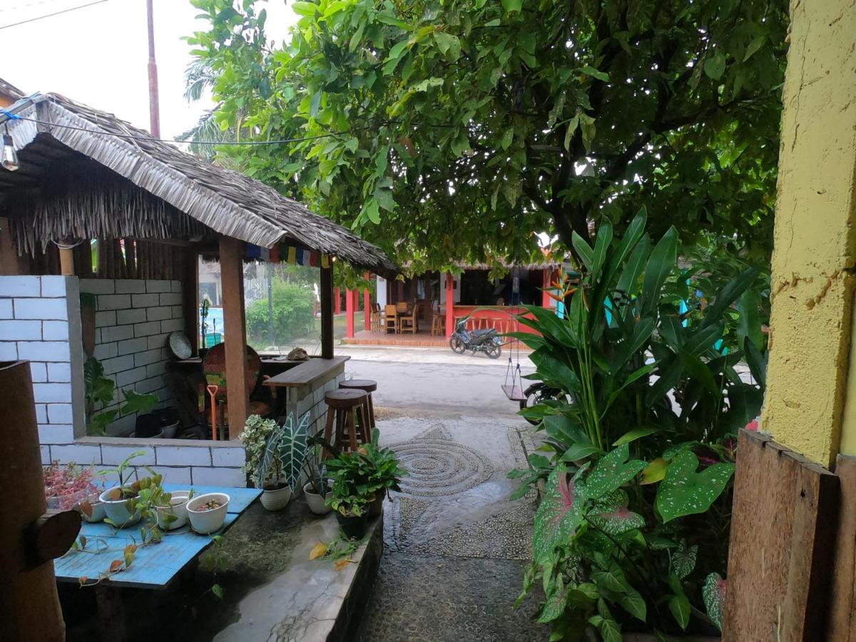 Owl Hostel Karimunjawa Dış mekan fotoğraf