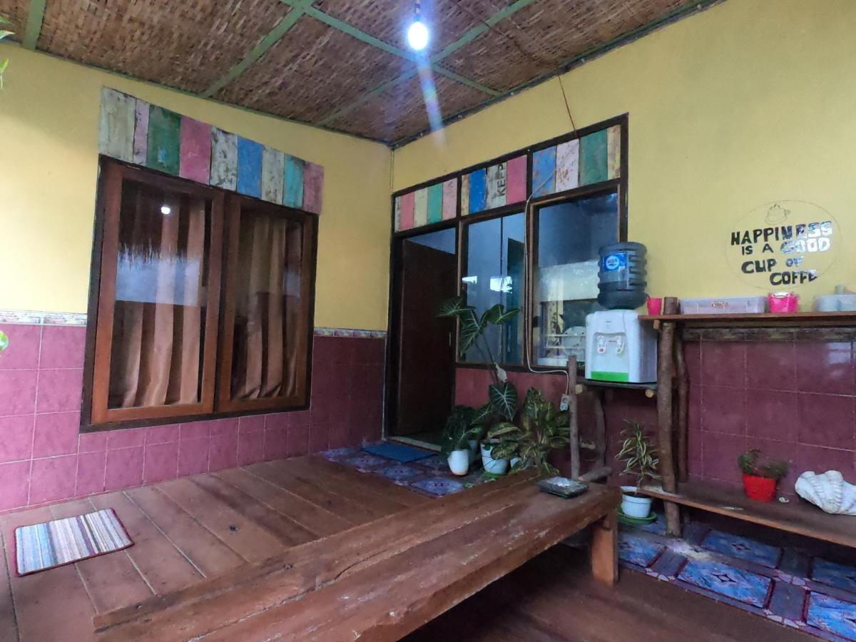 Owl Hostel Karimunjawa Dış mekan fotoğraf